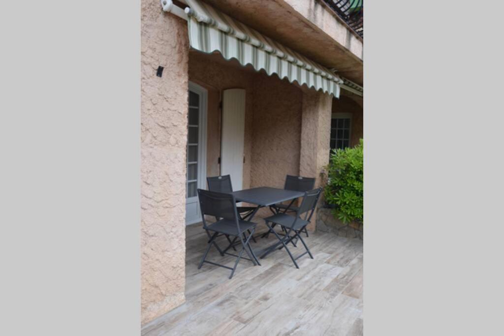 Superbe T2 Lumineux 3*** 10 Mn A Pied De La Plage Apartment Льо Праде Екстериор снимка